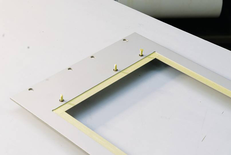tesa Adhésif de masquage papier 4317, 25 mm x 50 m