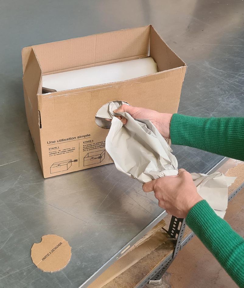 Visuel de référence: Papier de calage, dans un carton dévidoir