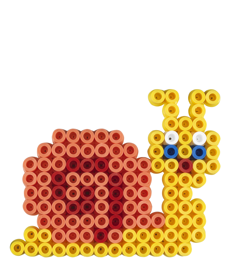 Visuel de référence: utilisation des perles à repasser maxi + plaque "animaux rampants"