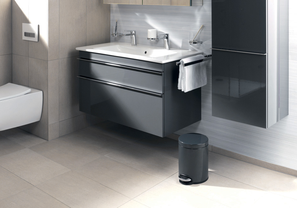 Poubelles à pédale