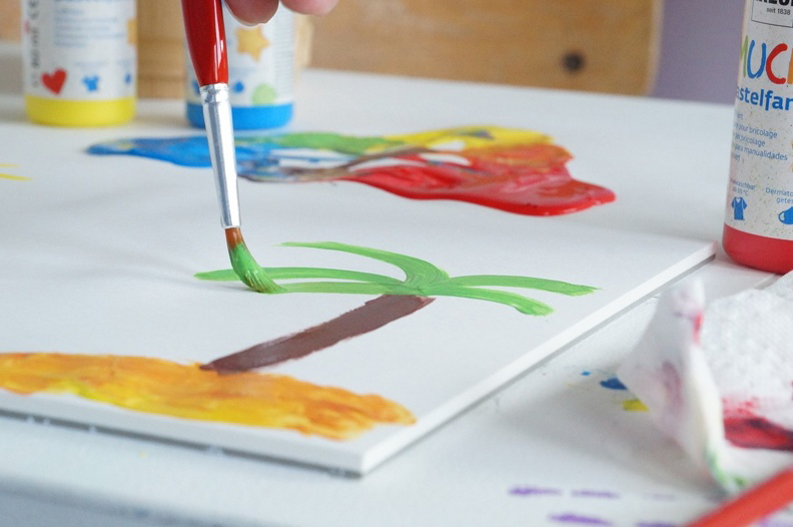 Peintures de bricolage, kits