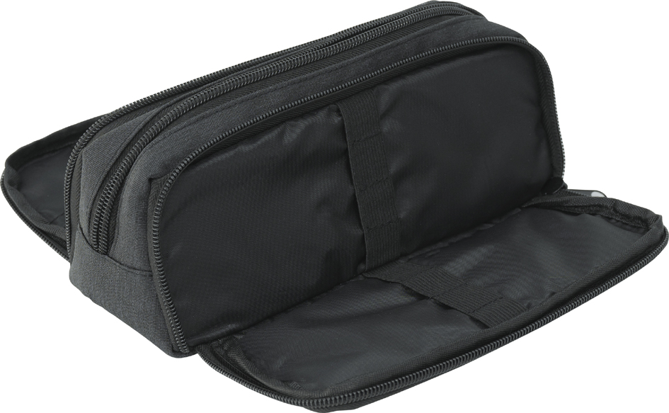 Trousse avec 3 compartiments, ouvert