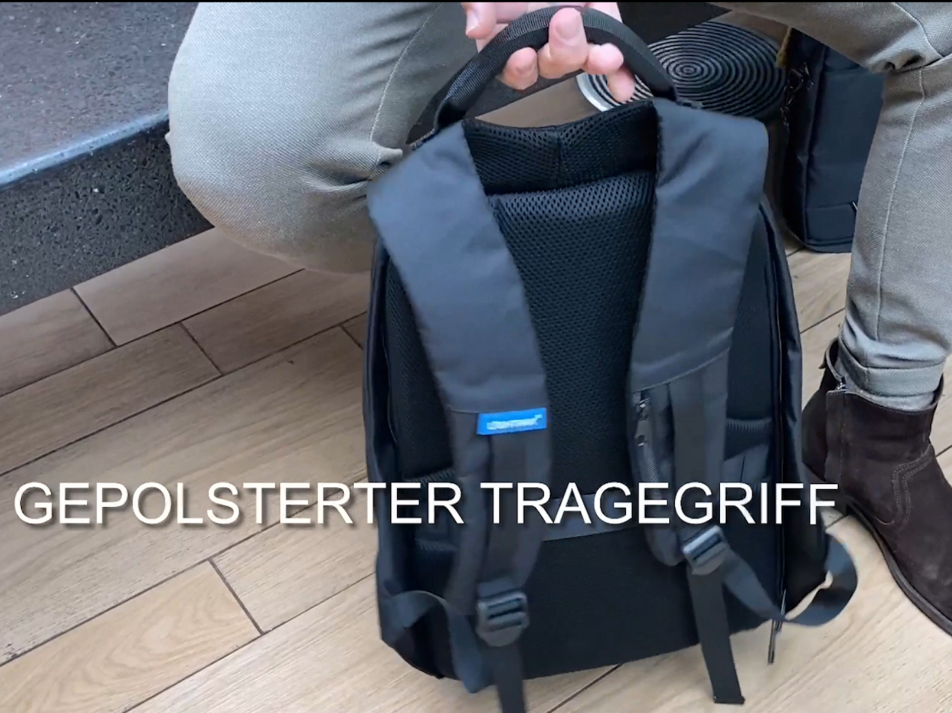 STOP Sac à dos pour PC portable SAFEPAK RPET ANTIGUA, noir jusqu'à 39,62 cm (15,6') PET noir