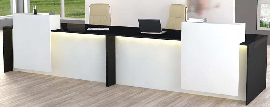 Visuel de reference: configuration de table avec 2 comptoirs