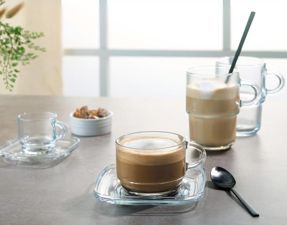 Tasses en verre