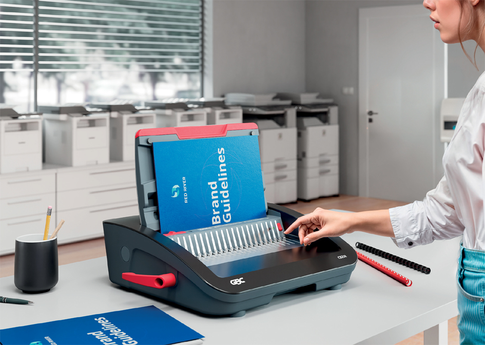 GBC Perforelieuse électrique CombBind CB25E