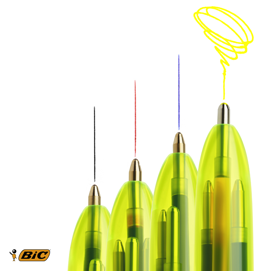 BIC Recharge pour stylo à bille 4 Colours, M, bleu