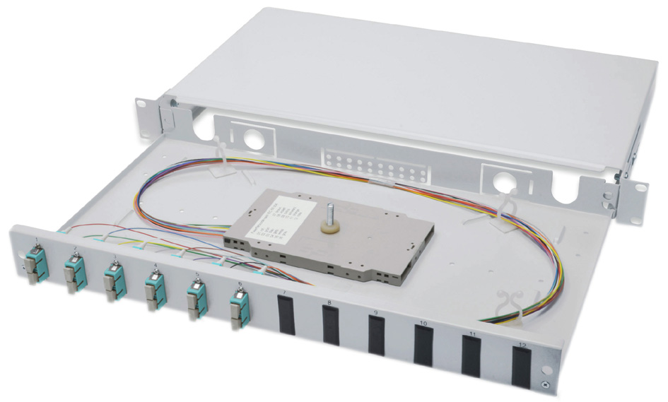 DIGITUS boîte d'épissure à fibres optiques om3 équipée,