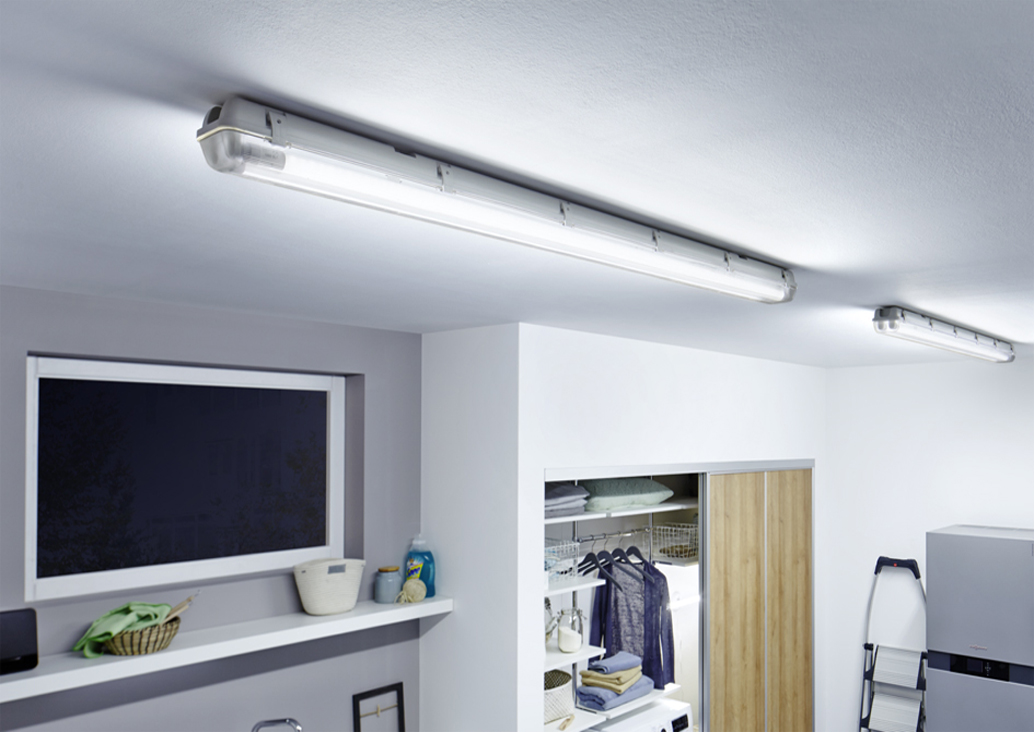 Lampes pour pièces humides