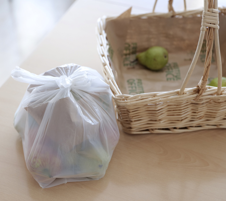 Sacs à poignée, plastique