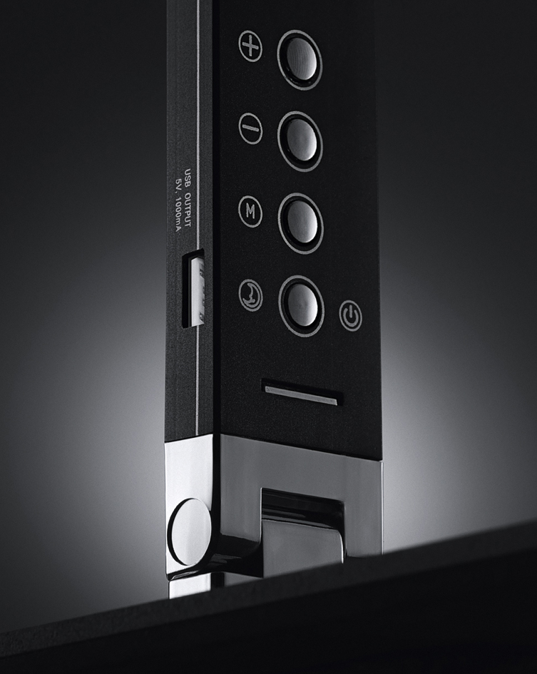 Vue détaillée: commande et port USB