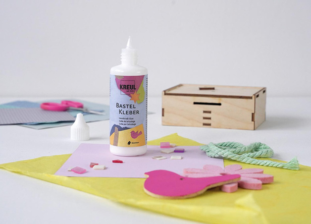 Présentoirs - Colle de bricolage
