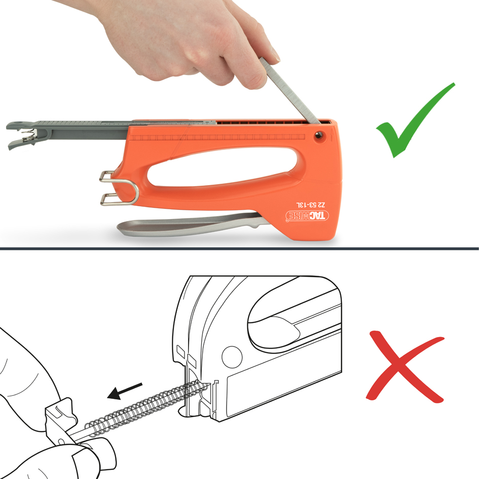 Visuel de référence: montre le chargement correct des agrafes
