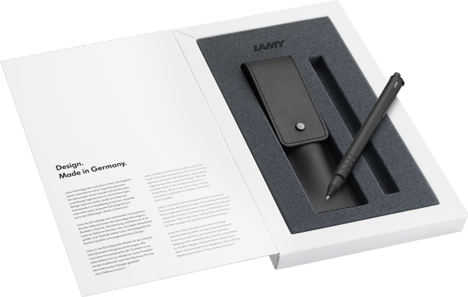 Set cadeau stylo roller LAMY swift black, avec Ã©tui en cuir, ouvert